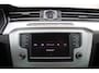 Volkswagen Passat Variant 1.6 TDI Business Edition 120pk Clima/Cruise/Navi/Bluetooth/PDCv+a/LED/RadioCD.AUX.USB/19"LM/Trekhaak