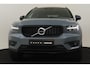 Volvo XC40 T5 RECHARGE R-DESIGN *VOL!* -PANO.DAK|HARMAN/KARDON|POWER-SEAT|360°CAM|BLIS|ADAP.LED|PRIVACY.GLAS|TREKHAAK|21"|ALL-SEASON