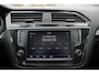 Volkswagen Tiguan 1.4 TSI ACT Connected Series R-Line ACC/Camera/Panodak/Stoelverwarming/Massage/PDCv+a/LED/Carplay/19"LM/Trekhaak