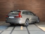 Volvo V90 2.0 T6 Plug-in hybrid AWD Ultimate Dark | FaceLift | Luchtvering | Xenium Pakket | Licht Pakket | HUD | 360cam |