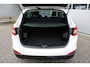 Hyundai ix35 2.0i Business Edition Automaat Clima/Cruise/Camera/Stoelverwarming/PDC/Navi/Bluetooth/LED/RadioCD.AUX.USB/17"LM