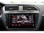 Volkswagen Tiguan 1.5 TSI R-Line DSG ACC/Virtual/Camera/Pano/Stoel&Stuurverwarming/H&K/Keyless/PDCv+a/LED/Carplay/Front&LaneAssist