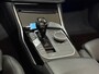 BMW 3-Serie Touring 320e Sportline | Pano | Leder | Laser | Shadow Line | Trekhaak elektr. | 18 inch | Stoelverwarming