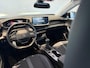 Peugeot 2008 1.2 PureTech Allure | APPLE CARPLAY & ANDROID AUTO | TREKHAAK | CAMERA | LAGE KILOMETERSTAND |
