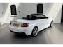 BMW 2-Serie Cabrio 220i Centennial High Executive M-Sport Org. NED.