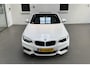 BMW 2-Serie Cabrio 220i Centennial High Executive M-Sport Org. NED.