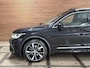 Volkswagen Tiguan 1.4 TSI eHybrid R-Line| VOL! | Pano | IQ Led | Dynamic Light Assist | Trekhaak | Discover Media | ACC