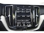 Volvo XC60 T8 390PK Automaat Plug-in hybrid AWD Inscription / Head-up display / Elektrisch glazen panoramisch schuifdak / Achteruitrijcamera / Elektrisch bedienbare voorstoelen met geheugen / Verwarmbare stoelen / Keyless entry / Elektrische achterklep