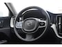 Volvo XC60 T8 390PK Automaat Plug-in hybrid AWD Inscription / Head-up display / Elektrisch glazen panoramisch schuifdak / Achteruitrijcamera / Elektrisch bedienbare voorstoelen met geheugen / Verwarmbare stoelen / Keyless entry / Elektrische achterklep