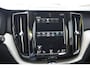 Volvo XC60 T8 390PK Automaat Plug-in hybrid AWD Inscription / Head-up display / Elektrisch glazen panoramisch schuifdak / Achteruitrijcamera / Elektrisch bedienbare voorstoelen met geheugen / Verwarmbare stoelen / Keyless entry / Elektrische achterklep