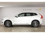 Volvo XC60 T8 390PK Automaat Plug-in hybrid AWD Inscription / Head-up display / Elektrisch glazen panoramisch schuifdak / Achteruitrijcamera / Elektrisch bedienbare voorstoelen met geheugen / Verwarmbare stoelen / Keyless entry / Elektrische achterklep