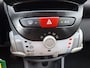Toyota Aygo 1.0-12V Aspiration Red /Nieuwe apk bij aflevering/AUTOMAAT/carplay/Airco/Lm velgen/5 drs.