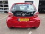 Toyota Aygo 1.0-12V Aspiration Red /Nieuwe apk bij aflevering/AUTOMAAT/carplay/Airco/Lm velgen/5 drs.