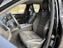 Volvo XC60 2.0 B5 Momentum Pro