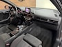 Audi A4 Avant 1.4 TFSI Sport S line black edition | 150 PK | 19 Inch | Navigatie | Camera | Side Assist | Stoelverwarming