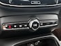 Volvo C40 Extended Plus 82 kWh | Adaptive cruise | Trekhaak | Getint Glas