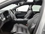 Volvo XC60 T8 Ultimate Dark | Trekhaak | 21 inch | BLIS | Pano | H&K |