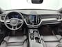 Volvo XC60 T8 Ultimate Dark | Trekhaak | 21 inch | BLIS | Pano | H&K |