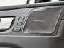 Volvo XC60 T8 Ultimate Dark | Trekhaak | 21 inch | BLIS | Pano | H&K |