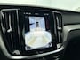 Volvo V60 2.0 B4 Core | ACTIE | Van 66306 voor 61950 | Lederen bekleding |