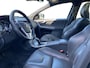 Volvo XC60 2.0 T5 FWD Summum | Leder | Pano | Trekhaak | Standkachel | Powe