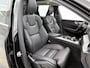 Volvo XC60 2.0 T8 AWD Inscription Expression | SOH 90% | Trekhaak | Dealero