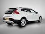 Volvo V40 Cross Country 1.5 T3 Polar+ Luxury | Trekhaak | Panoramadak | Camera |