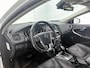Volvo V40 Cross Country 1.5 T3 Polar+ Luxury | Trekhaak | Panoramadak | Camera |