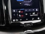 Volvo XC60 2.0 T6 AWD Plus Dark | Panorama dak | Trekhaak | Blis |