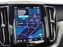Volvo XC60 2.0 T6 AWD Plus Dark | Panorama dak | Trekhaak | Blis |