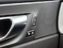 Volvo XC60 2.0 T6 AWD Plus Dark | Panorama dak | Trekhaak | Blis |