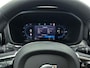 Volvo XC60 2.0 T6 AWD Ultimate Dark | Panorama dak | Trekhaak |