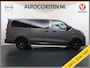 Toyota ProAce Worker L3 2.0D-4D 177PK Automaat Leder Dubbele Cabine 5-Persoons Stoelverwarming Trekhaak Camera 3D-Navi Ecc Apple Carplay Android Auto Sidebar Lmv 17" Privacy Glas Betonplex Vloer Wandbetimmering 1e Eigenaar 2.500KG Trekgewicht 400NM