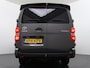 Toyota ProAce Worker L3 2.0D-4D 177PK Automaat Leder Dubbele Cabine 5-Persoons Stoelverwarming Trekhaak Camera 3D-Navi Ecc Apple Carplay Android Auto Sidebar Lmv 17" Privacy Glas Betonplex Vloer Wandbetimmering 1e Eigenaar 2.500KG Trekgewicht 400NM