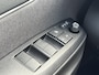 Toyota Yaris Cross 1.5 Hybrid 115 Dynamic **TREKHAAK/ STOEL EN STUURVERWARMING/ DODEHOEK DETECTIE**