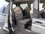 Volkswagen Multivan 1.4 218pk DSG eHybrid L2H1 Life Business · Glazen dak · Trekhaak · Camera · Elek. Schuifdeuren · Apple/Android Car Play · 7 Persoons · 18'' Inch · Garantie t/m 02-06-2028 of 100.000km