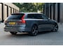 Volvo V90 2.0 T8 AWD R-Design *Pano* Vol* Dealer onderhouden*