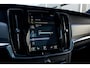 Volvo V90 2.0 T8 AWD R-Design *Pano* Vol* Dealer onderhouden*