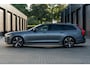 Volvo V90 2.0 T8 AWD R-Design *Pano* Vol* Dealer onderhouden*