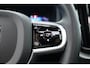Volvo XC60 2.0 T6 Plug-in hybrid AWD Plus Black Edition | Pano-dak | Trekhaak | 360 camera | H&K Audio |