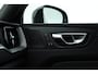 Volvo XC60 2.0 T6 Plug-in hybrid AWD Plus Black Edition | Pano-dak | Trekhaak | 360 camera | H&K Audio |