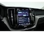 Volvo XC60 2.0 T6 Plug-in hybrid AWD Plus Bright | Prijs rijklaar | Trekhaak | Pano-dak | Camera | 4x Stoel + stuurverw. | 20 inch |