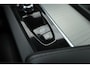 Volvo XC60 2.0 T6 Plug-in hybrid AWD Plus Bright | Prijs rijklaar | Trekhaak | Pano-dak | Camera | 4x Stoel + stuurverw. | 20 inch |