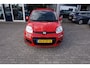 Fiat Panda 1.2 Lounge, 4cil , 5pers , Incl nw apk/beurt & 12 mnd bovag garantie