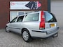 Volvo V70 2.4 / Leder / Airco / MF Stuur