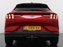 Ford Mustang Mach-E Extended RWD 98kWh SOH 94% Trekhaak Adap.Cruise B&O-Audio Leder 360°Camera Stoel+Stuurverwarming Navi Ecc Apple Carplay Android Auto Lmv 18" Privacy Glas Pdc Voorruitverwarming DAB Elek.Achterklep Keyless Dodehoekwaarschuwing 1e Eigenaar 750KG Trekgewicht Origineel Nederlandse Auto