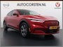 Ford Mustang Mach-E Extended RWD 98kWh SOH 94% Trekhaak Adap.Cruise B&O-Audio Leder 360°Camera Stoel+Stuurverwarming Navi Ecc Apple Carplay Android Auto Lmv 18" Privacy Glas Pdc Voorruitverwarming DAB Elek.Achterklep Keyless Dodehoekwaarschuwing 1e Eigenaar 750KG Trekgewicht Origineel Nederlandse Auto