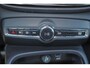 Volvo XC40 T4 Recharge Plus Dark - Intellisafe Assist/Surround - Sensus navigatie - Harman Kardon Audio - Elektrisch bedienbare voorstoelen - Verwarmbare voorstoelen - Parkeercamera - LED koplampen - Mistlampen - Trekhaak semi elektrisch inklapbaar