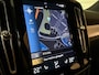 Volvo XC40 T4 Recharge Plus Bright | Trekhaak | Harman Kardon | All Season banden | Bestuurdersstoel elektrisch geheugen | Adaptieve Cruise Control | Stoel en Stuurwielverwarming | Parkeercamera | Pilot Assist | BLIS Dode Hoek Detectie | Parkeersensoren voor+achter | Passagiersstoel elektrisch | 18 Inch | Zitting velenging voorstoelen | Keyless Drive | Climate Control L+R | Regensensor | Privacy Glass | Automatisch dimmende binnen en buitenspiegels | Elektrisch bedienbare achterklep | DAB Radio | Draadloos telefoon opladen | Apple Carplay/Android Auto | Volvo On Call met mobiele App functie | Onyx Black Metallic |