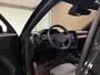 Volvo XC40 T4 Recharge Plus Bright | Trekhaak | Harman Kardon | All Season banden | Bestuurdersstoel elektrisch geheugen | Adaptieve Cruise Control | Stoel en Stuurwielverwarming | Parkeercamera | Pilot Assist | BLIS Dode Hoek Detectie | Parkeersensoren voor+achter | Passagiersstoel elektrisch | 18 Inch | Zitting velenging voorstoelen | Keyless Drive | Climate Control L+R | Regensensor | Privacy Glass | Automatisch dimmende binnen en buitenspiegels | Elektrisch bedienbare achterklep | DAB Radio | Draadloos telefoon opladen | Apple Carplay/Android Auto | Volvo On Call met mobiele App functie | Onyx Black Metallic |